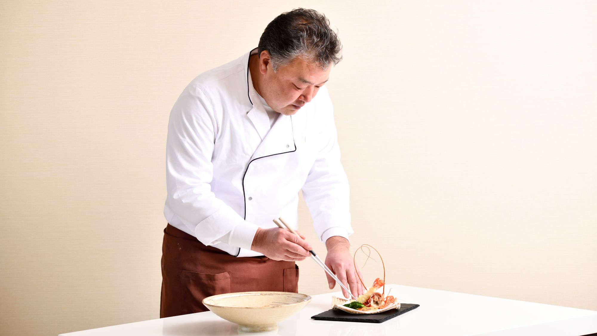 ・【オーナーシェフ】お料理はオーナーシェフ星野の自信作