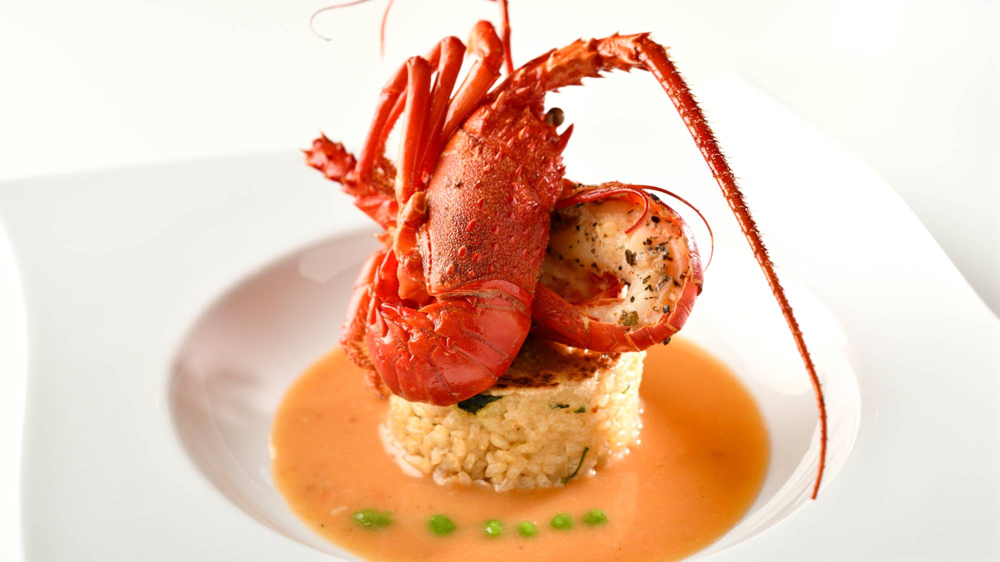 ・【夕食一例】伊勢海老の焼きリゾット（６月～８月）