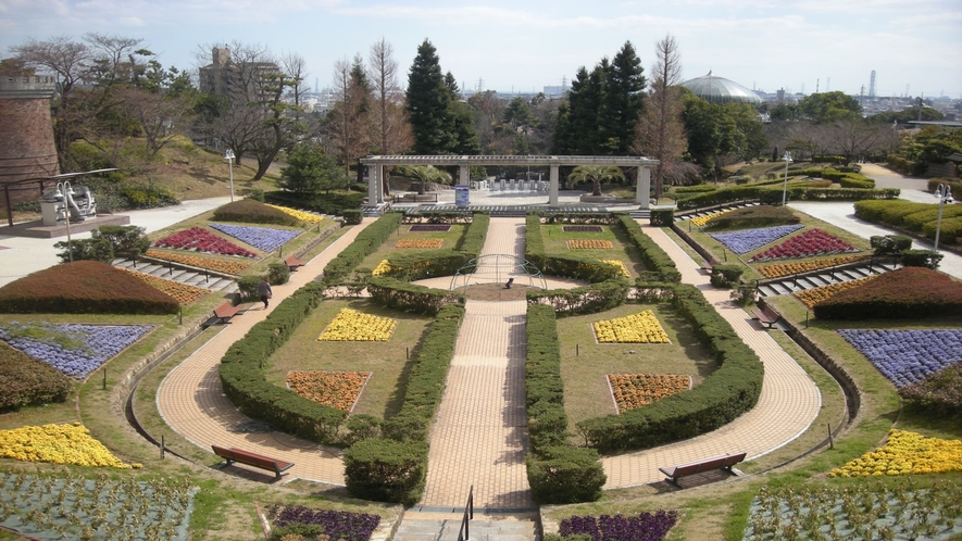 手柄山中央公園