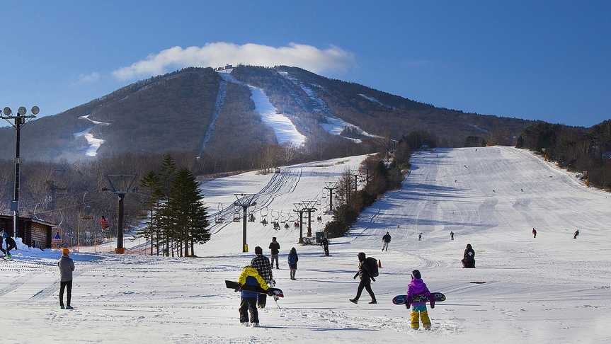 【春スキー満喫／2食付】リフト1日券（BLUE PASS）＆夕朝食付　夕食はビュッフェ限定