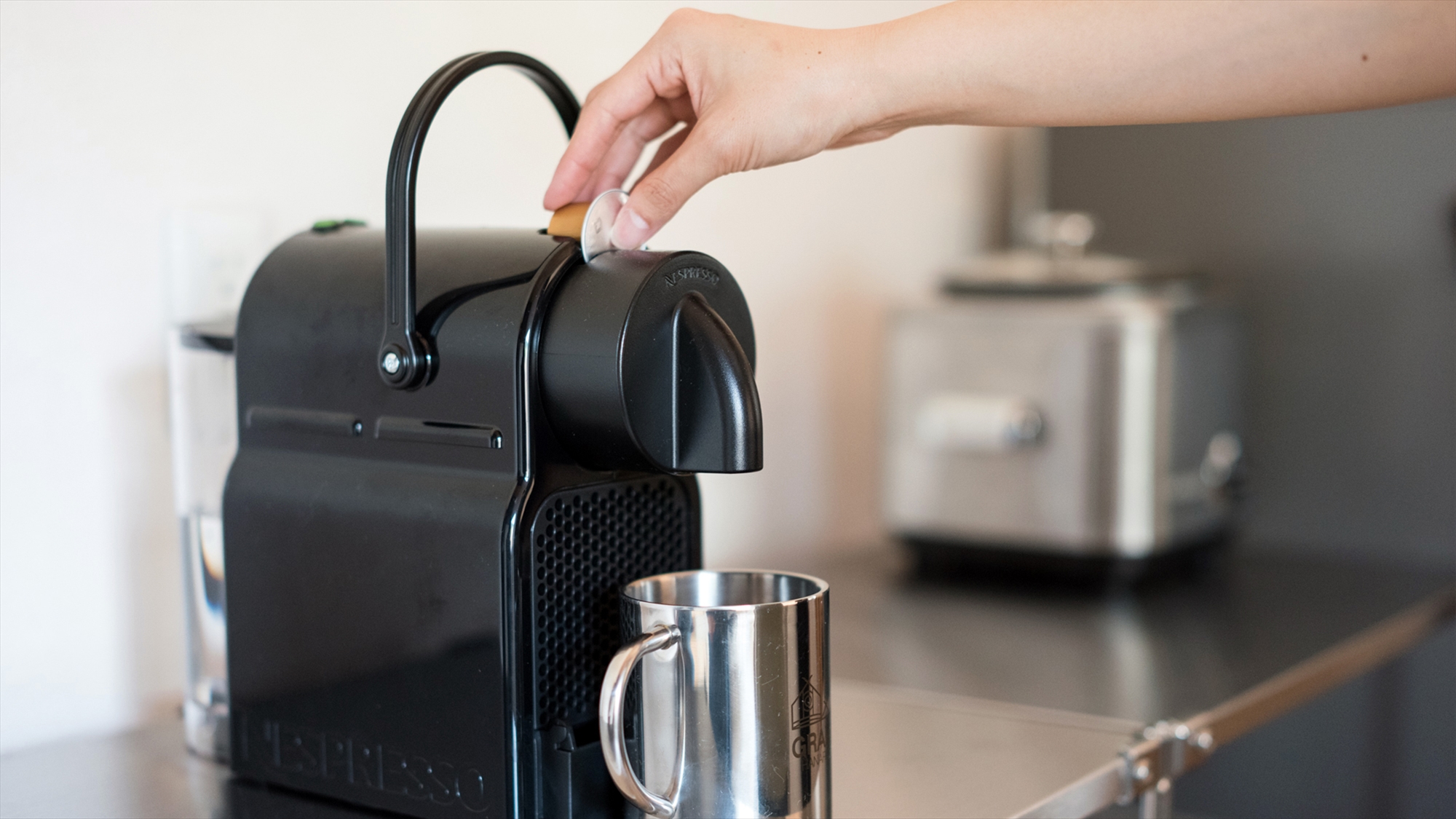 【HANARE／コーヒーメーカー】 1日の始まりは珈琲で。癒しの香りに包まれる、ゆったりとした朝を。