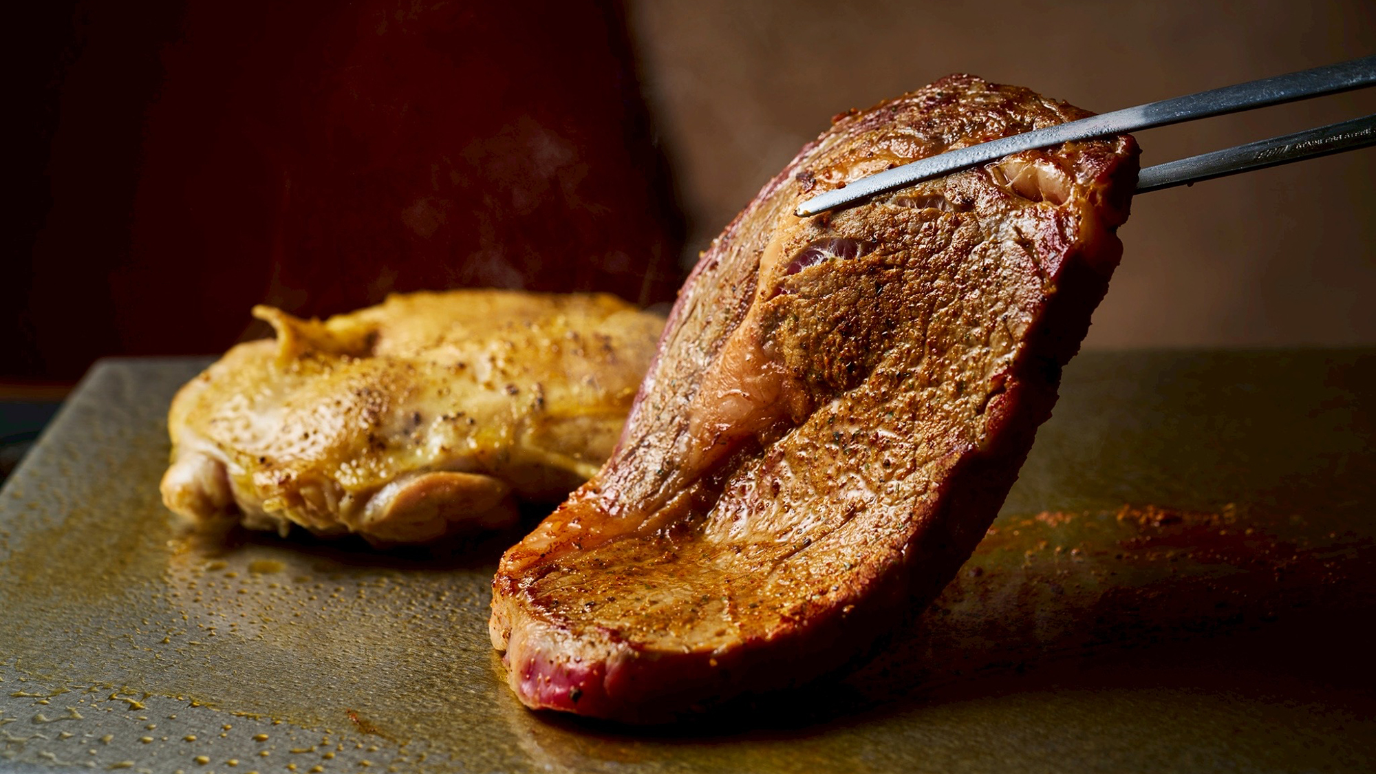 【HANARE＆VILLA／夕食】［2025冬］ リブロース＆チキンはBBQで召し上がれ