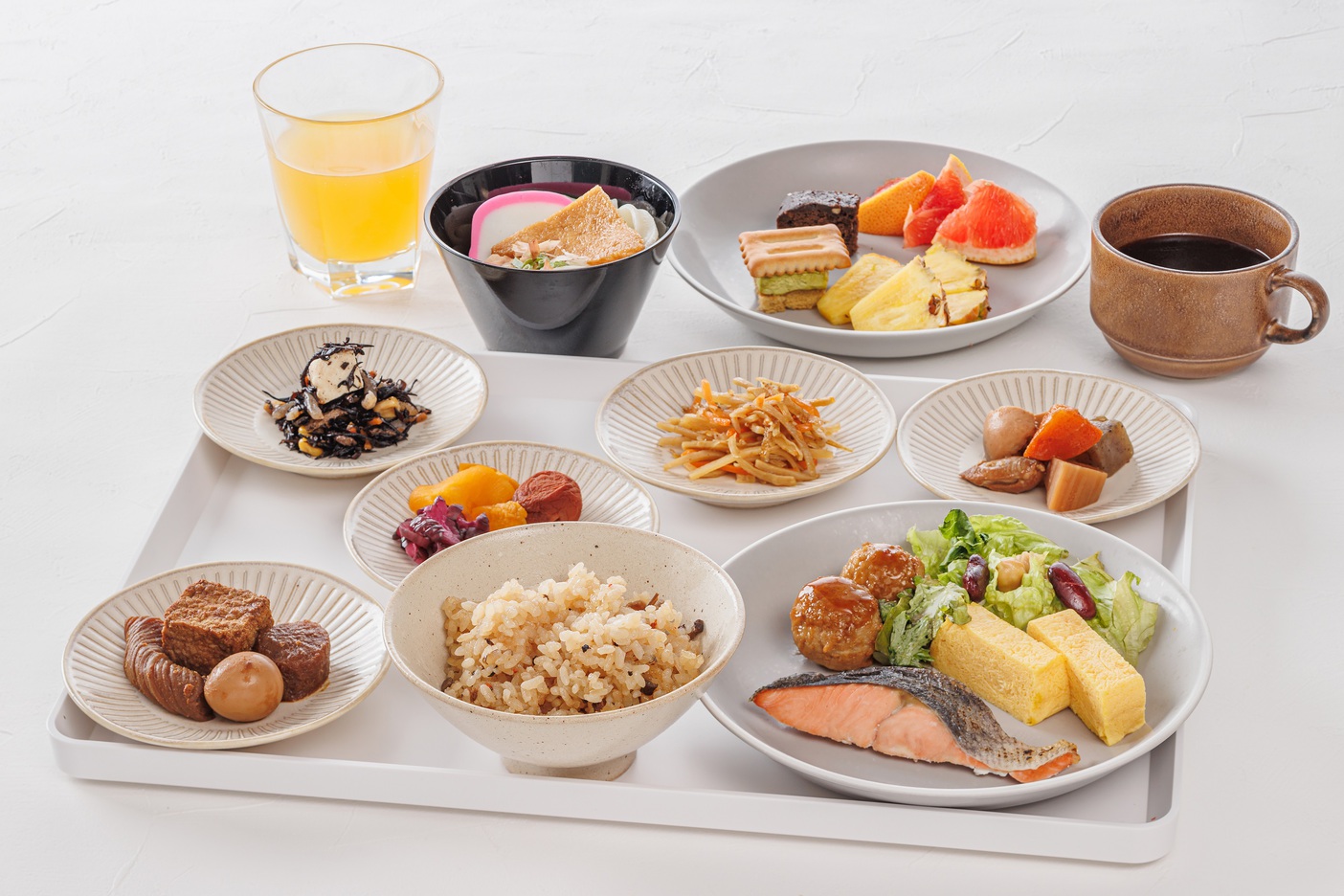 【朝食付】“なごやめし”ビュッフェ 3連泊プラン