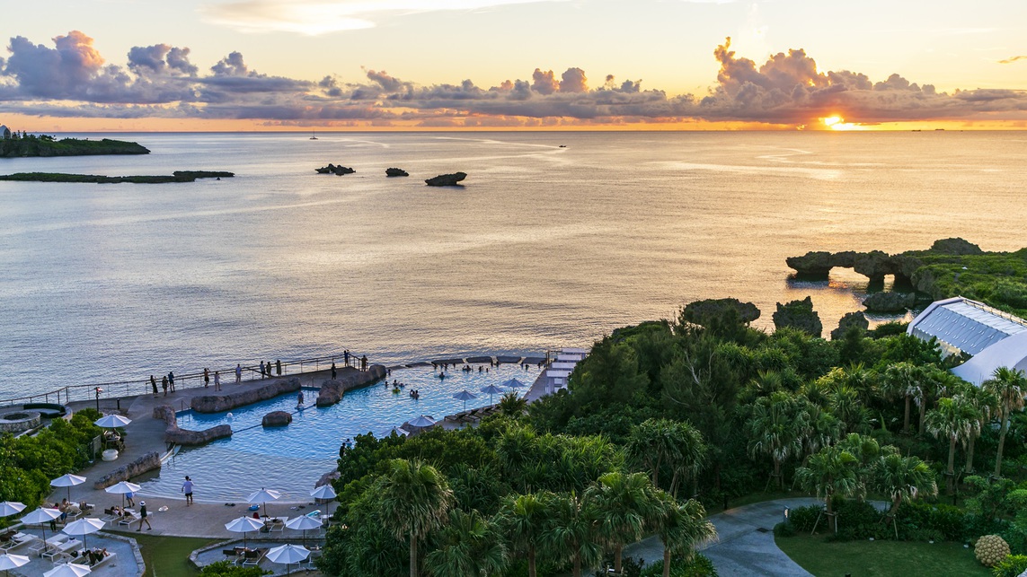 【夕朝食付】ふたつのレストランから選べる贅沢に楽しむ極上ディナー（クッチーナセラーレ、シラカチ炉端）