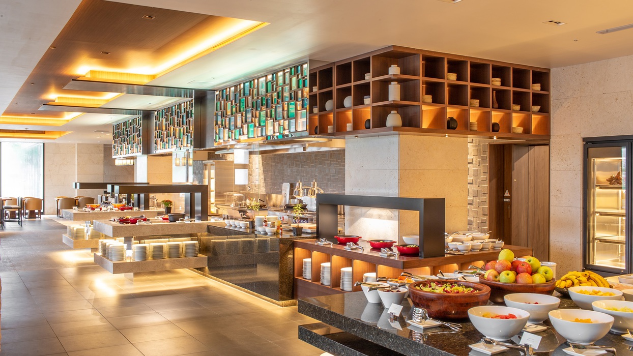 【さき楽】90日前までの早期予約でお得にハイアットステイ／朝食ブッフェ付