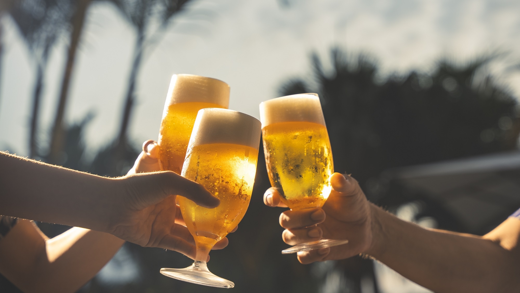 【3月限定★ポイント２０倍】人気の＜ロビーラウンジ＆バーでの飲み放題＞ご滞在期間中、1回無料／朝食付