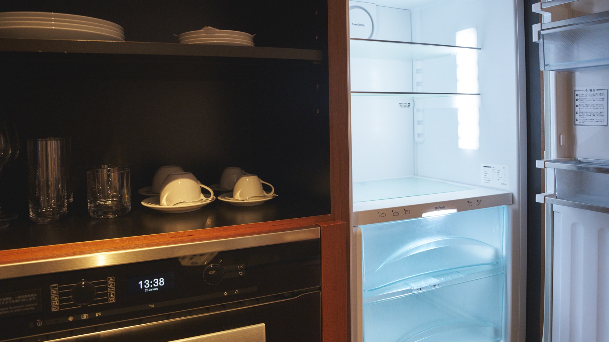 【コーナースイート オーシャンビュー ツイン】簡易キッチン