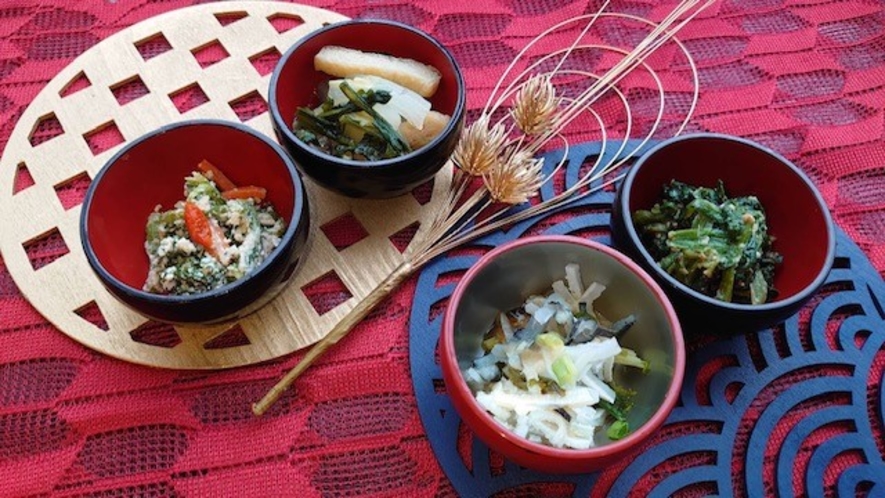 ◆朝食　季節の小鉢（イメージ）