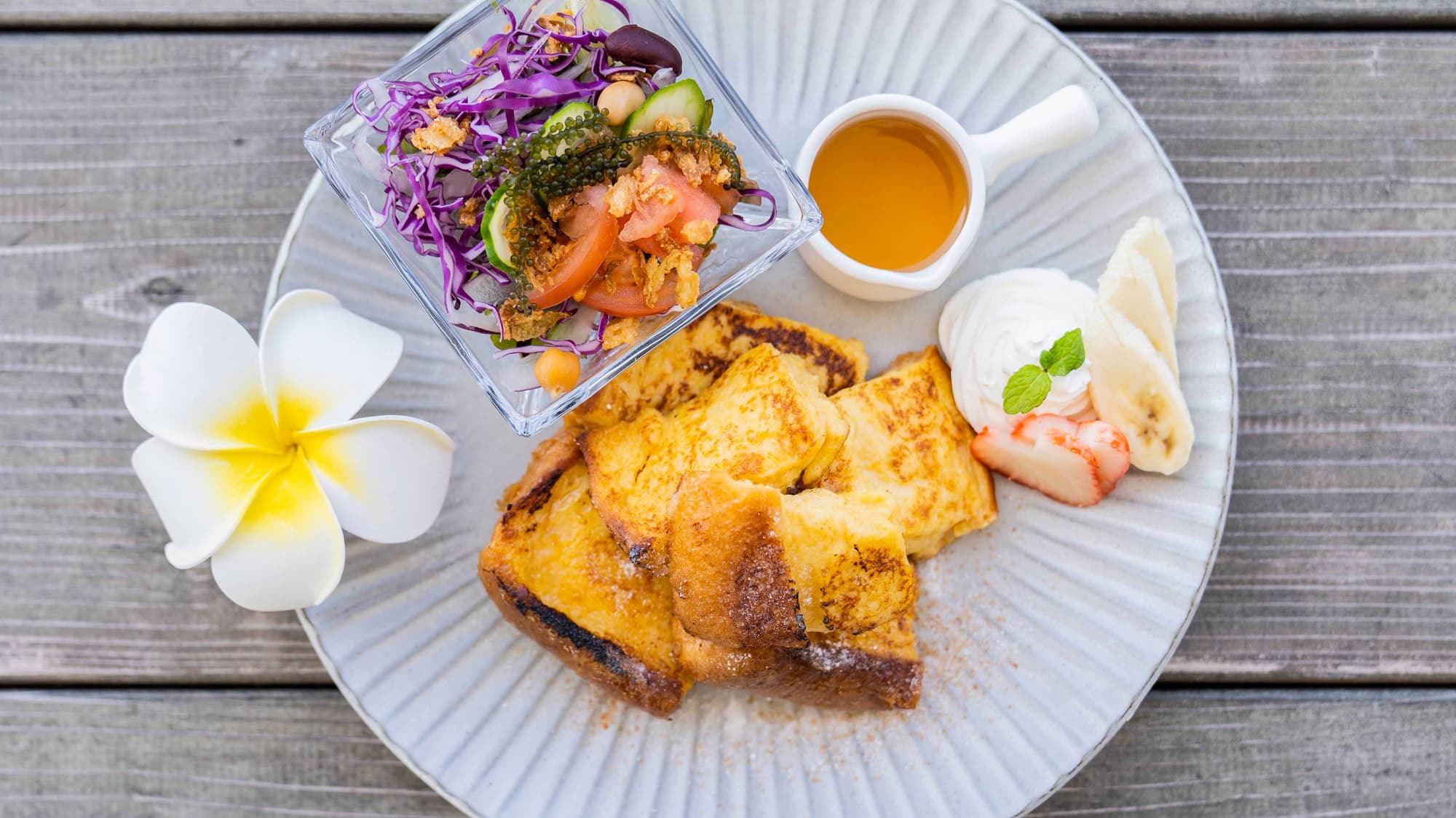 【インスタ映えする碧海に囲まれて☆】沖縄人気エリアの青い海を一人占め！スタンダードプラン（朝食付）