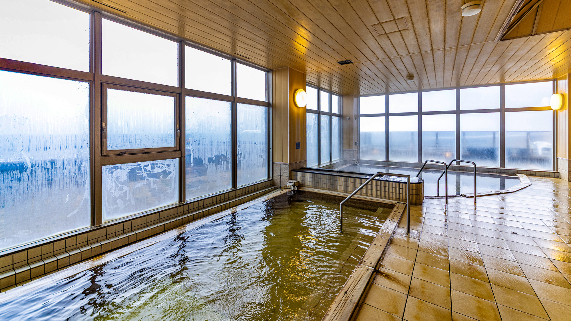 【大浴場】&ldquo;わたり町唯一&rdquo;の＜天然温泉＞&ldquo;とろみのある泉質&rdquo;が人気！