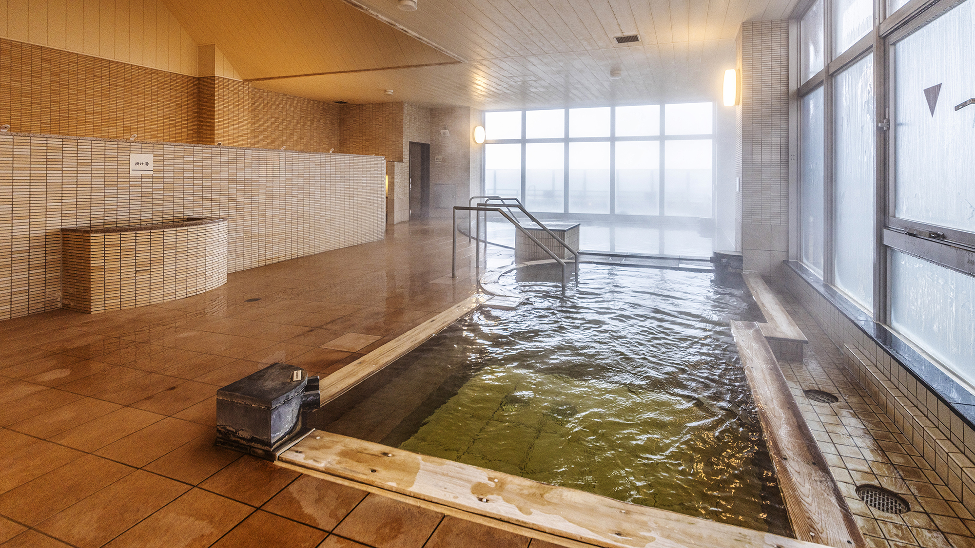 【大浴場】&ldquo;わたり町唯一&rdquo;の＜天然温泉＞&ldquo;とろみのある泉質&rdquo;が人気！