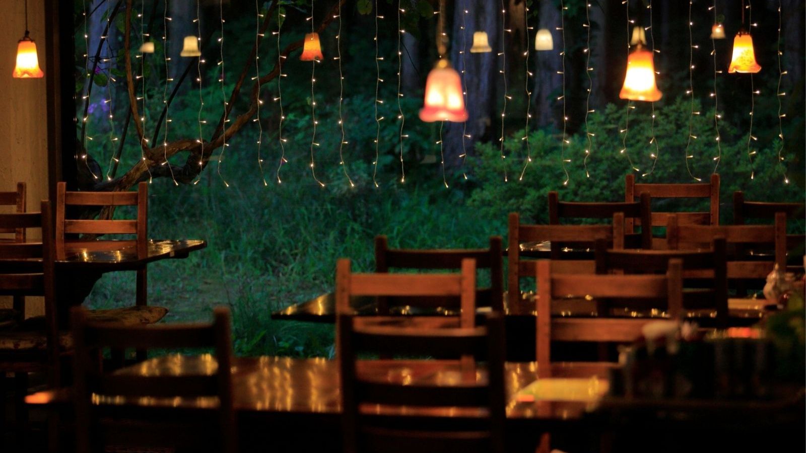 別棟 自然レストラン