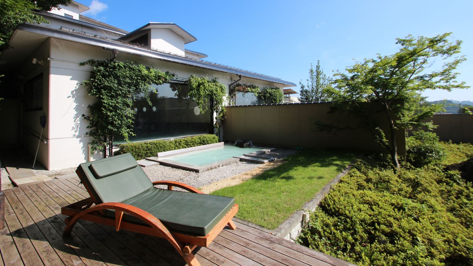 姉妹館「空の庭リゾート」女性露天風呂