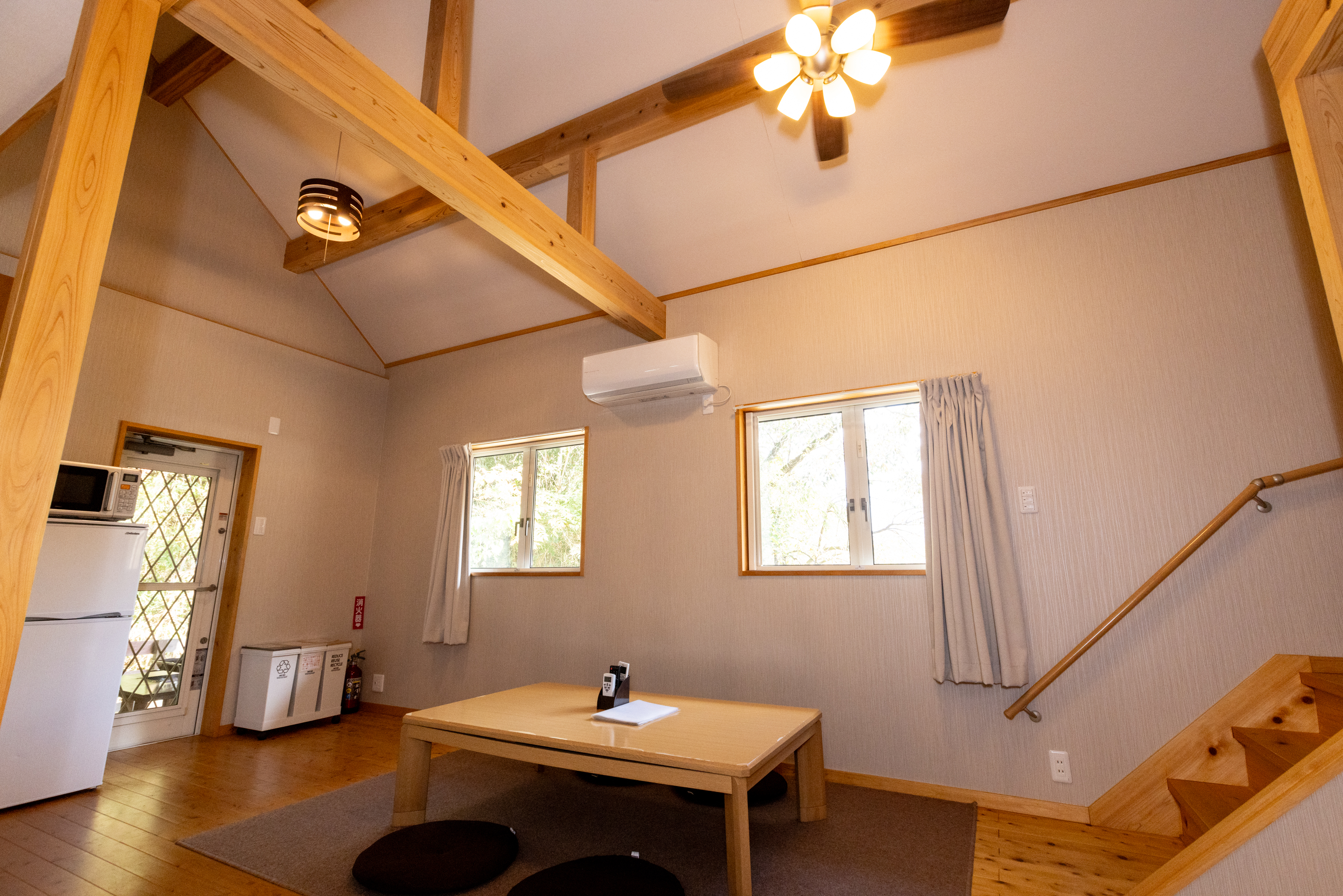 無垢材をふんだんに使った部屋。