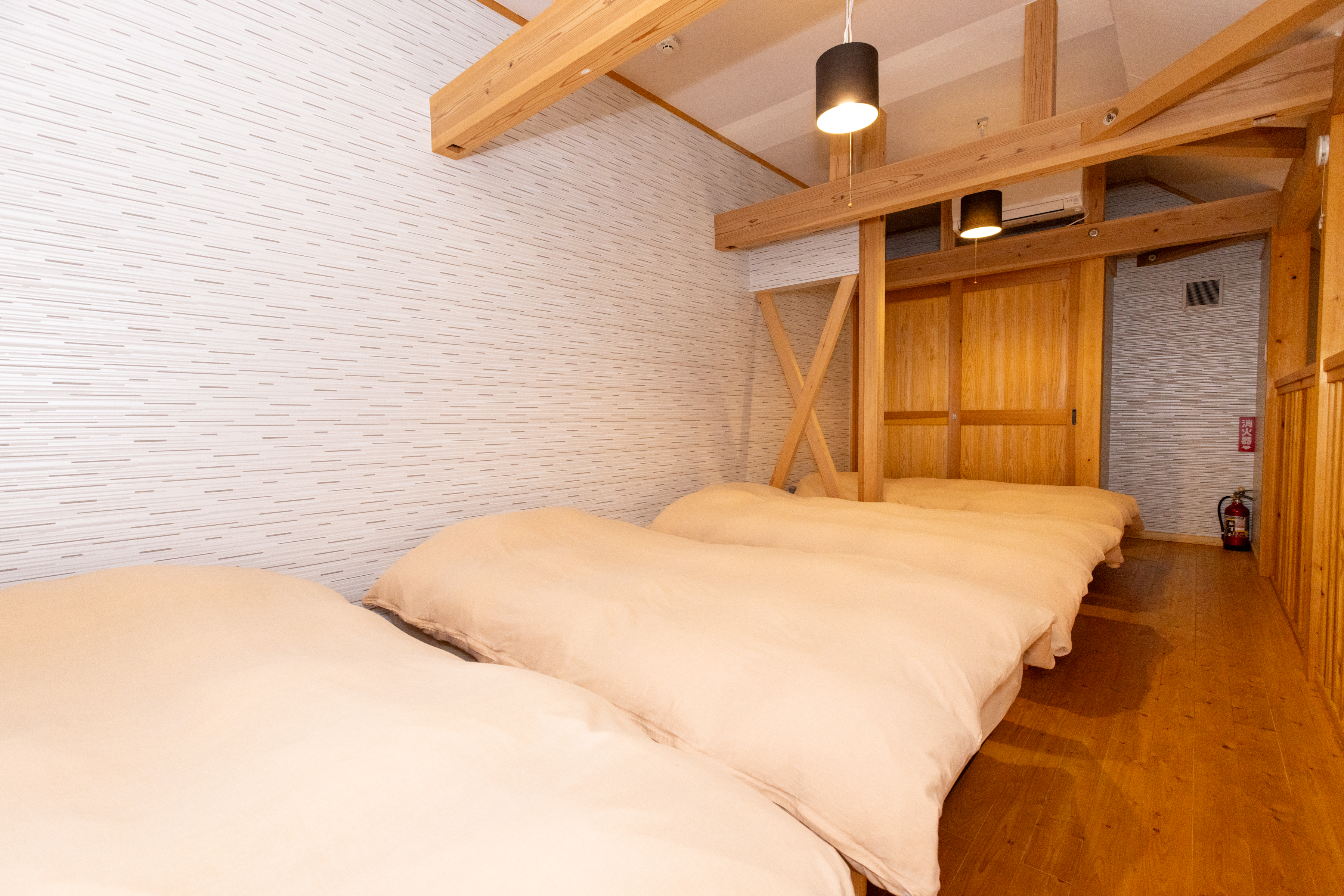 コテージ２F　ベッド