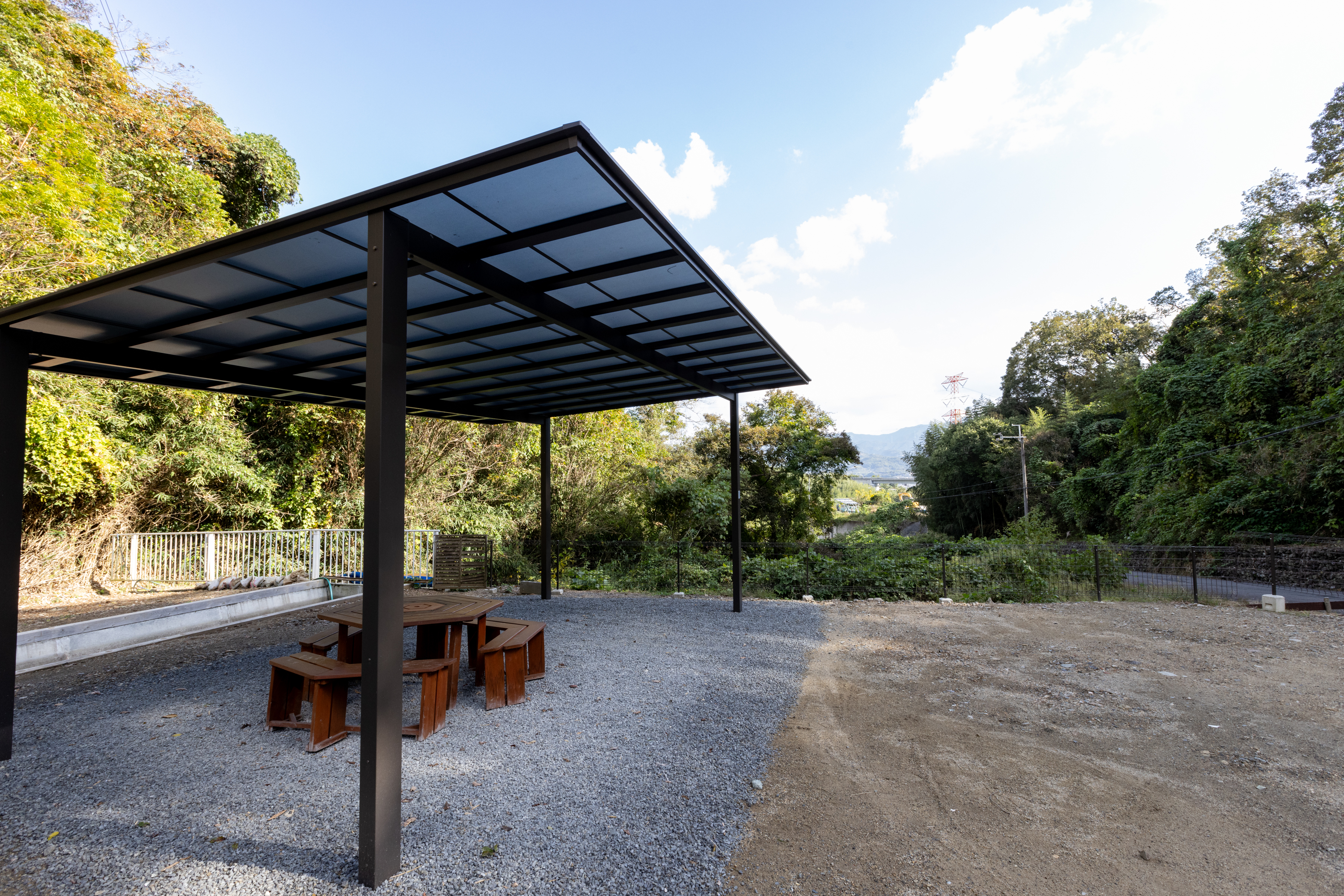 水の遊び場【東屋】