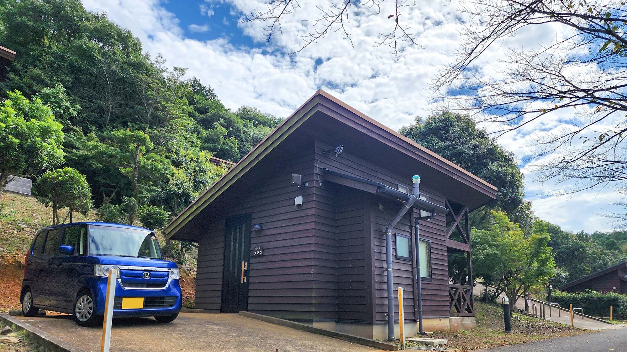 【楽天スーパーSALE】【1棟貸し】静寂な森の中。手軽にキャンプ気分が楽しめるバンガローへ