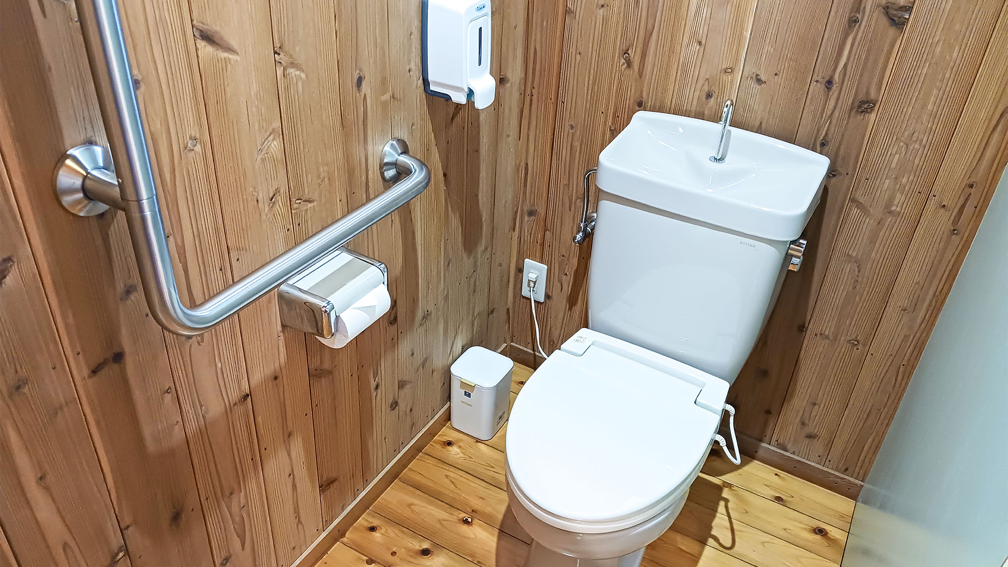 ・【コテージ共通/トイレ】気持ちよく使えるよう清潔なトイレを心がけています