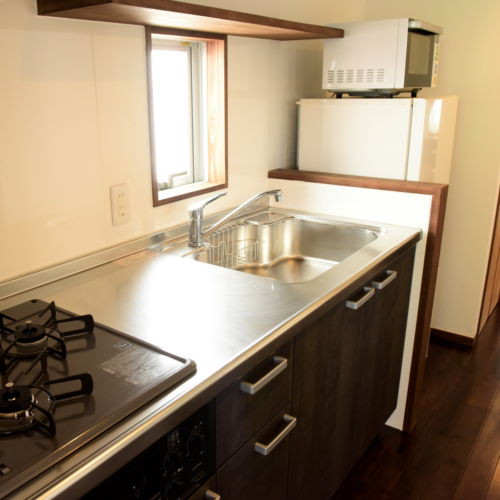 【TURTLE】トレーラーハウス｜キッチングッズも豊富に取り揃えております！