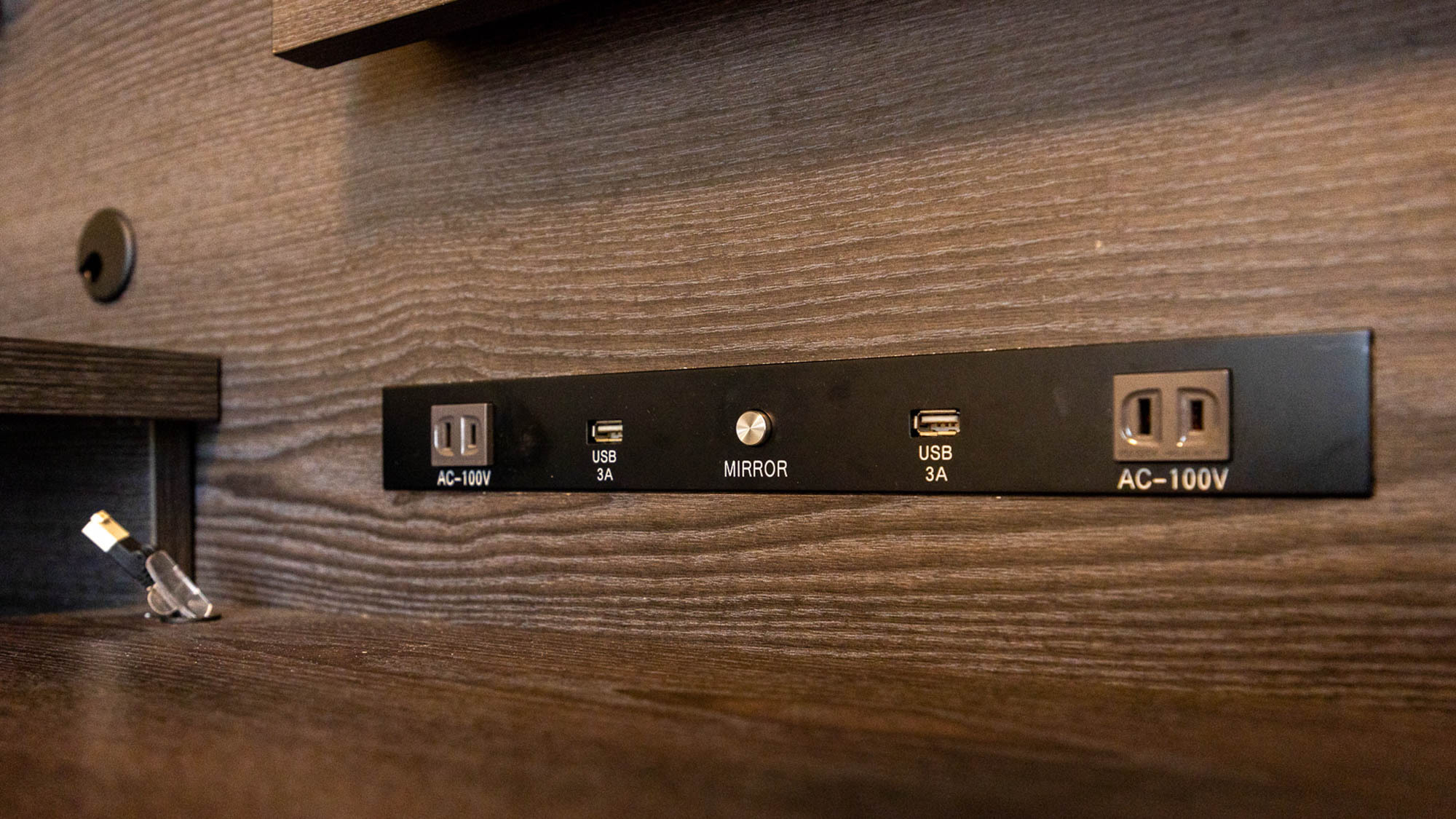 【ダブルスタンダード】客室の一例