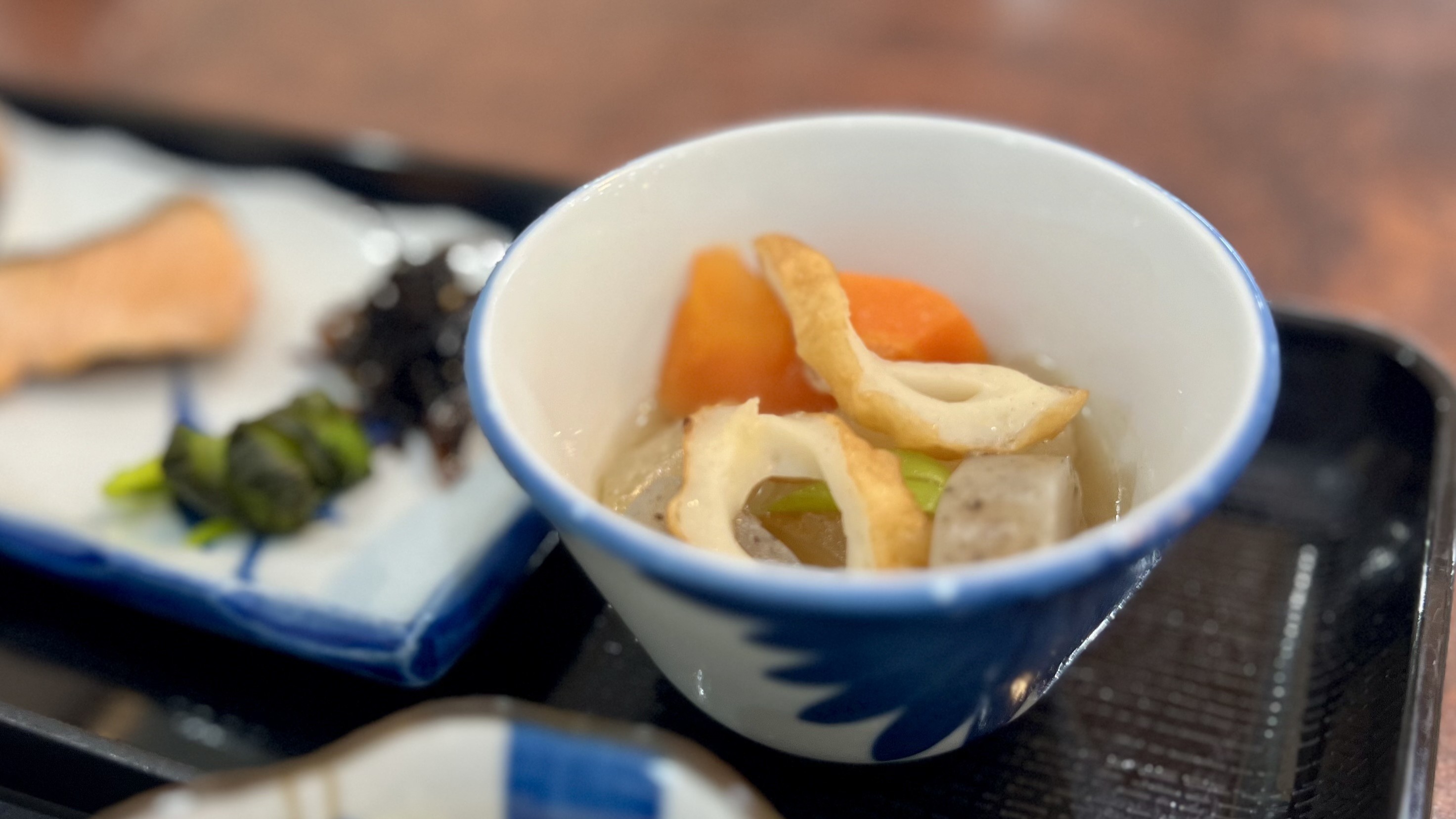 【朝食　メニュー一例】小鉢は季節・仕入れによって変動します