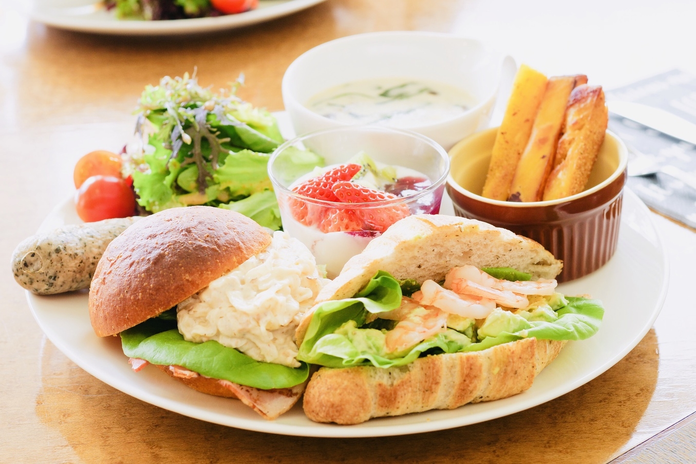 ☆当宿一番人気♪朝夕２食付プラン☆朝食ディッシュ＆南アルプス膳で大満足。大自然の中で特別な休日を。