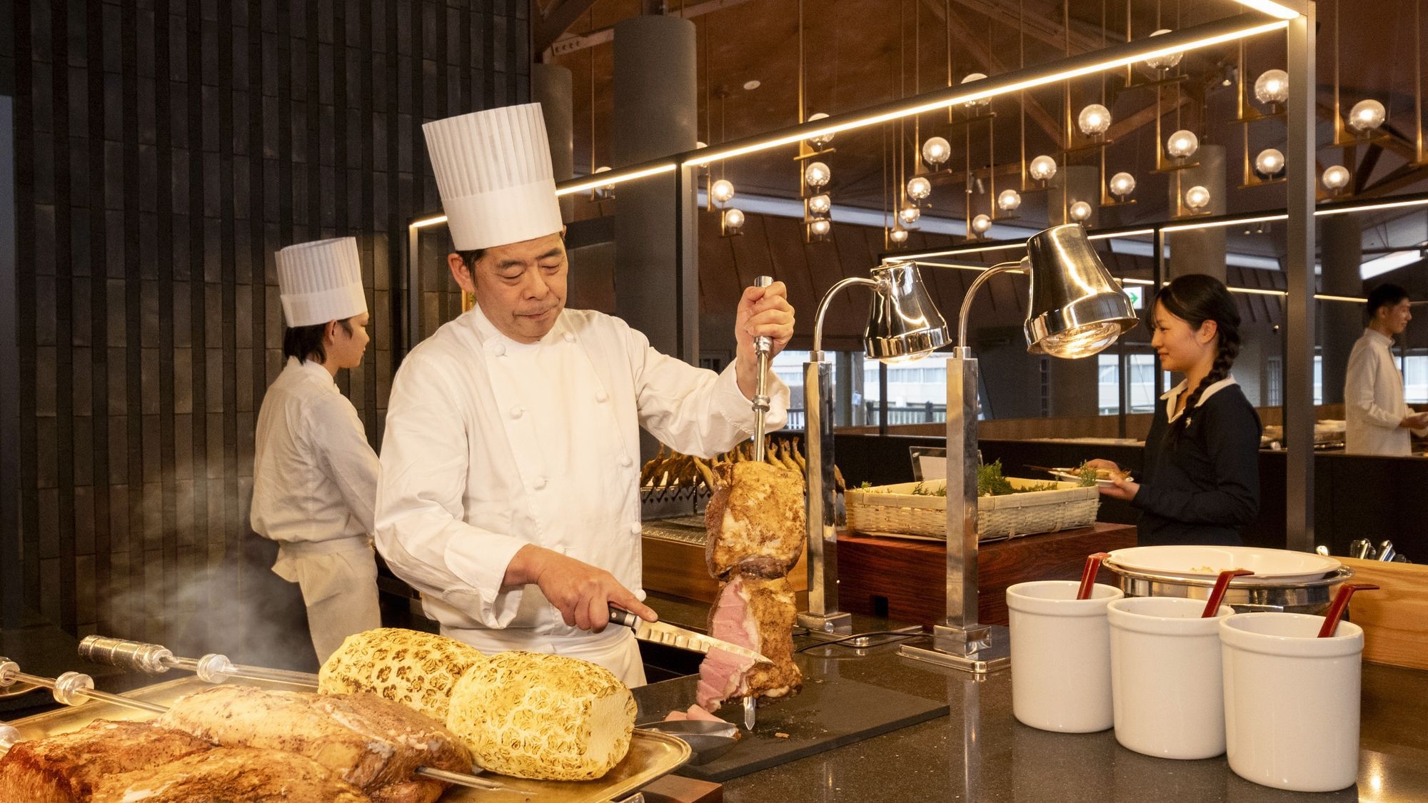 【グルメ飲み放題付ビュッフェプラン】蟹が食べ放題！冬の味覚×豪華蟹フェアを満喫！
