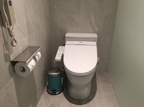 全室バス˙トイレ別で、温水洗浄付トイレ完備