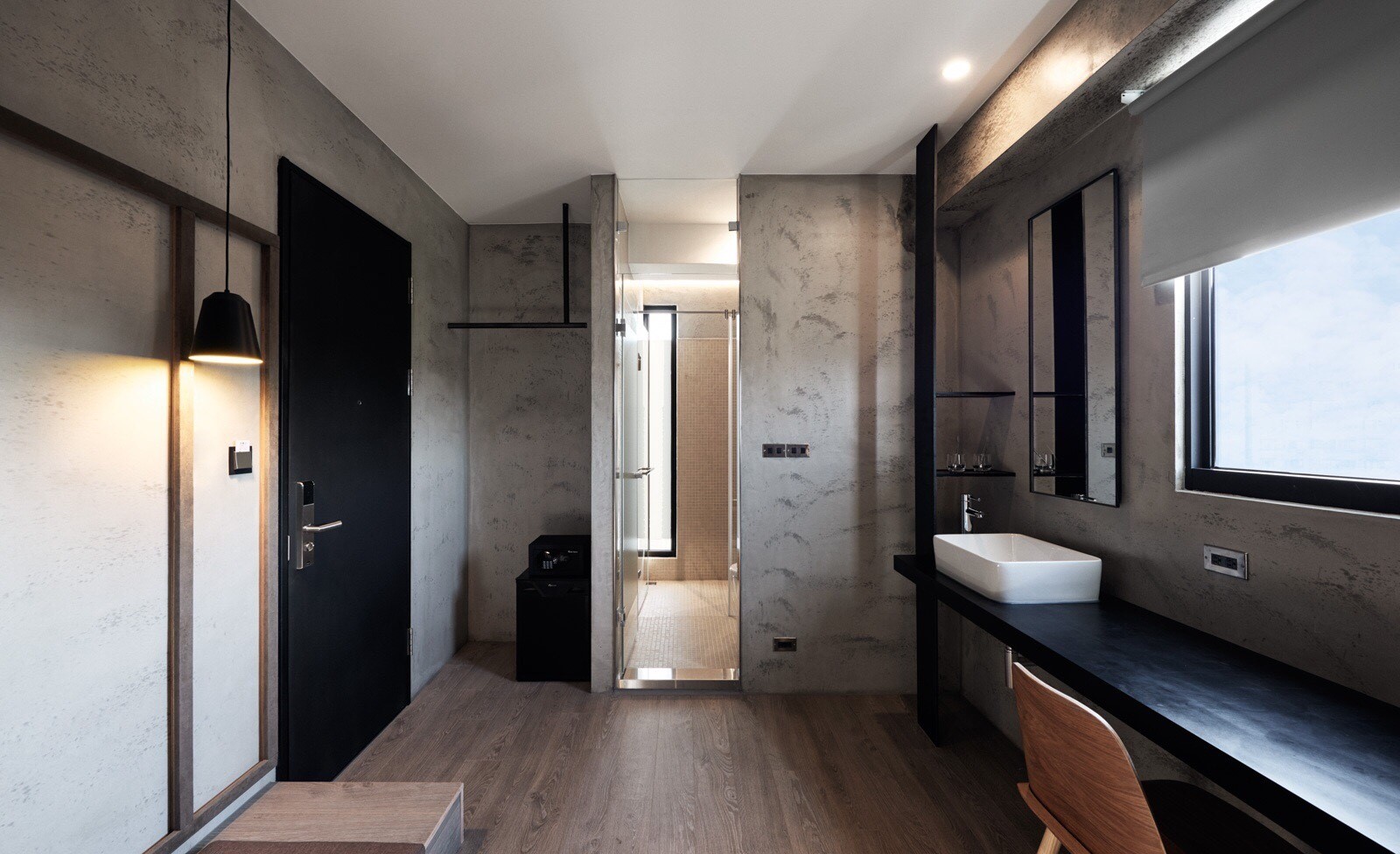 和洋室ルーム（窓が小さい部屋タイプあり）