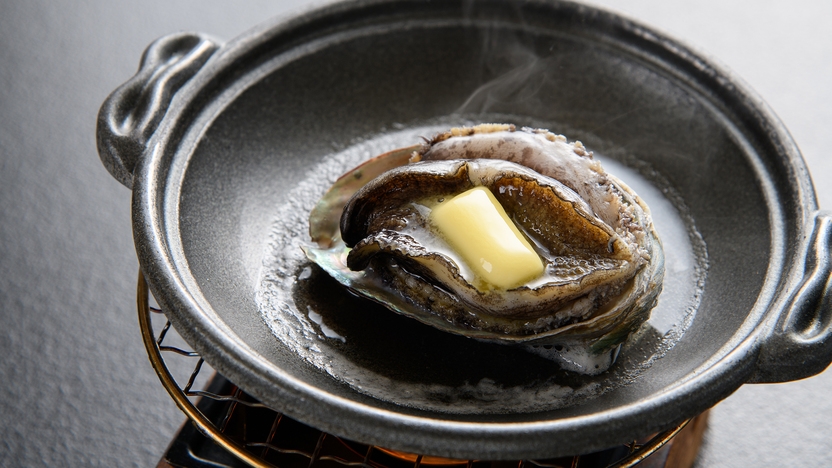 【夕朝部屋食】■人気トップ3■お料理贅沢！金目鯛煮付×A5ランク鹿児島牛×釜鶴プレミアム干物付