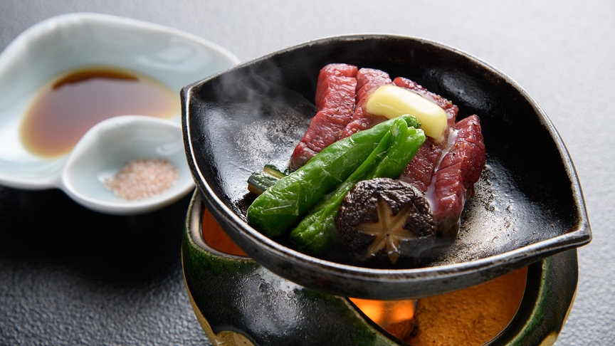 【夕朝部屋食】■人気トップ3■お料理贅沢！金目鯛煮付×A5ランク鹿児島牛×釜鶴プレミアム干物付