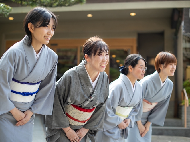 【古屋旅館のおもてなし】創業200余年で培った心よりのおもてなしでお客様をお出迎えいたします。