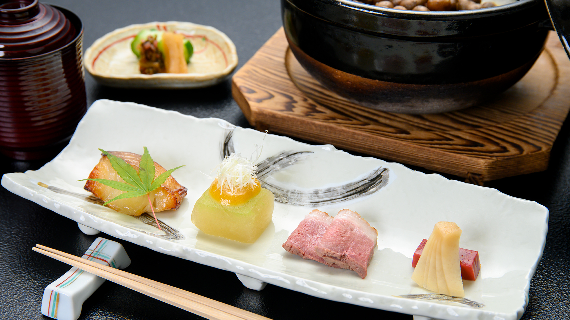 【ご夕食】焼物・食事/お献立は月替わり（一例）