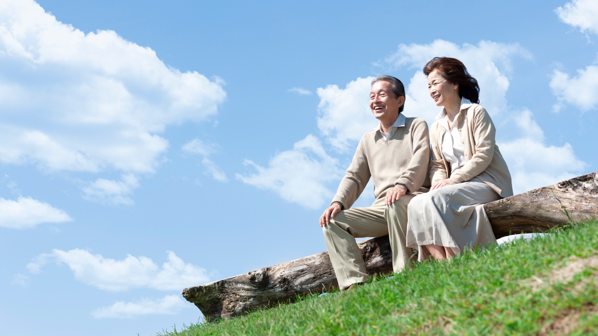 50歳からの大人の旅。シニア割引でお得に！