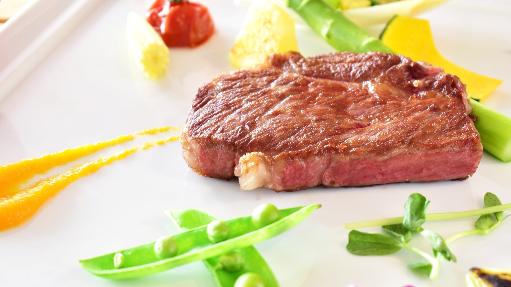 【秋・会津牛】全国屈指の良質肉牛生産地から「ふくしま会津牛」／肉質を味わうステーキ付き＜夕朝食付＞