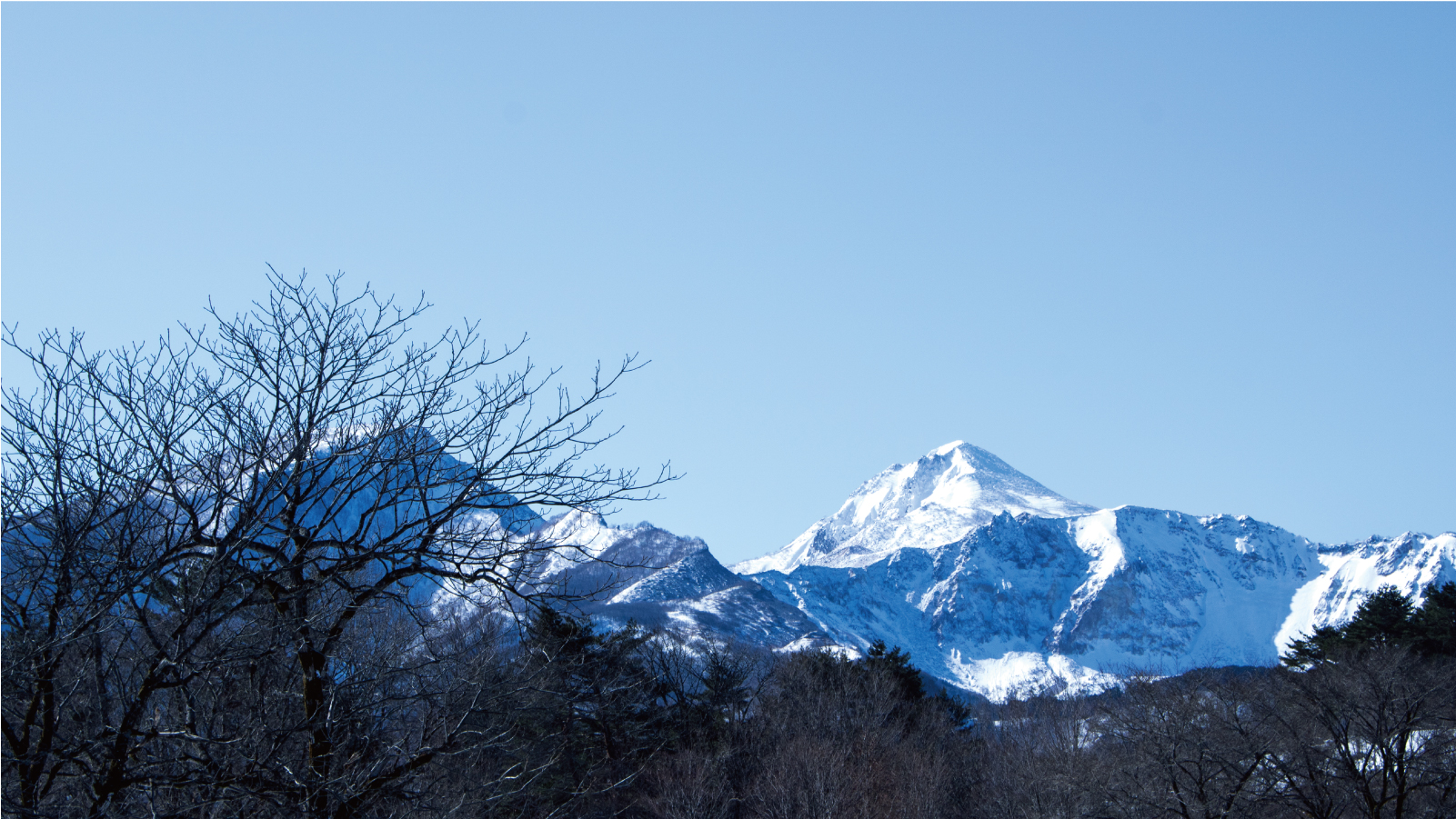 冬の磐梯山イメージ