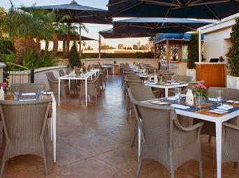 レストラン The Roof Garden