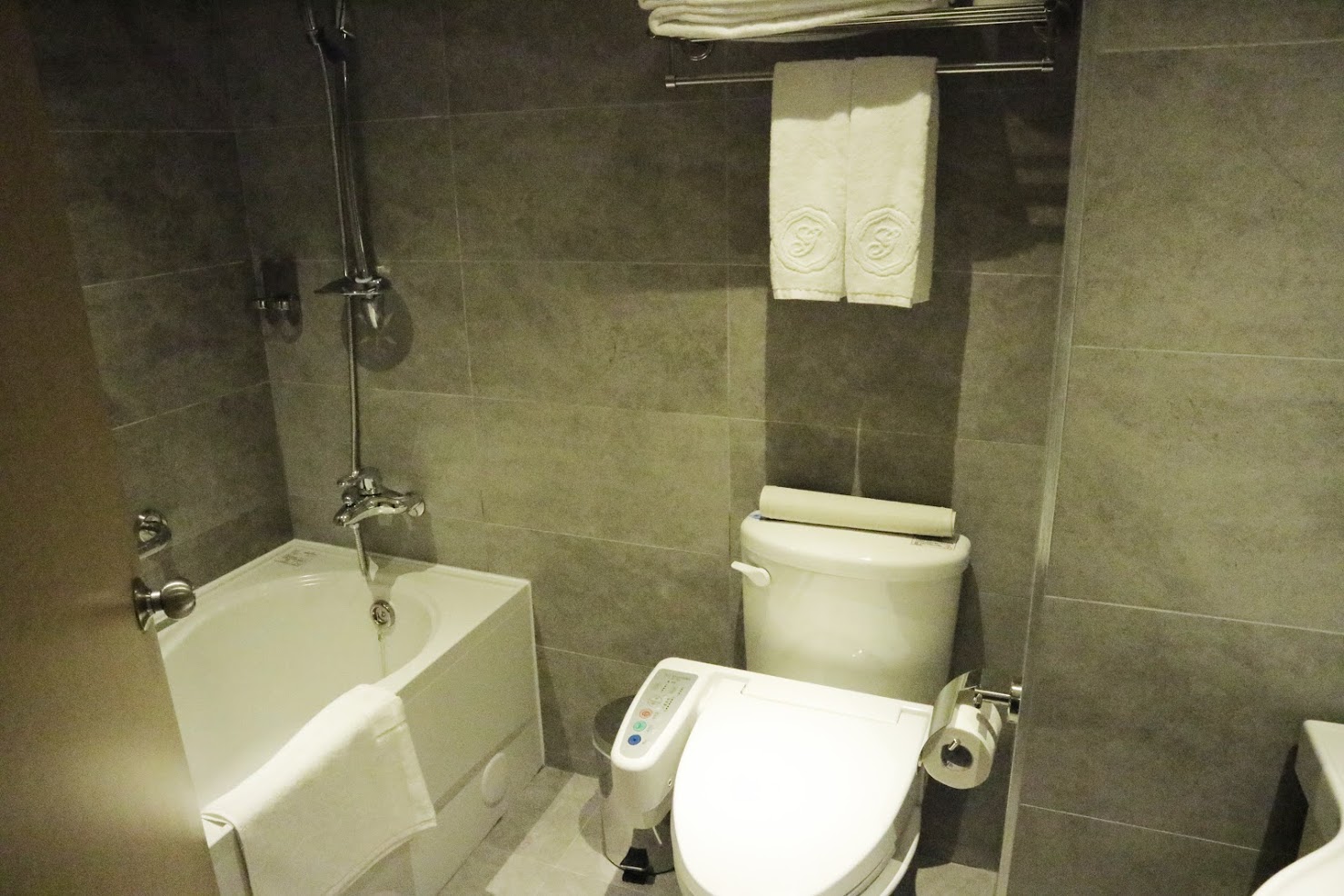 キングベッドルーム　バスルーム