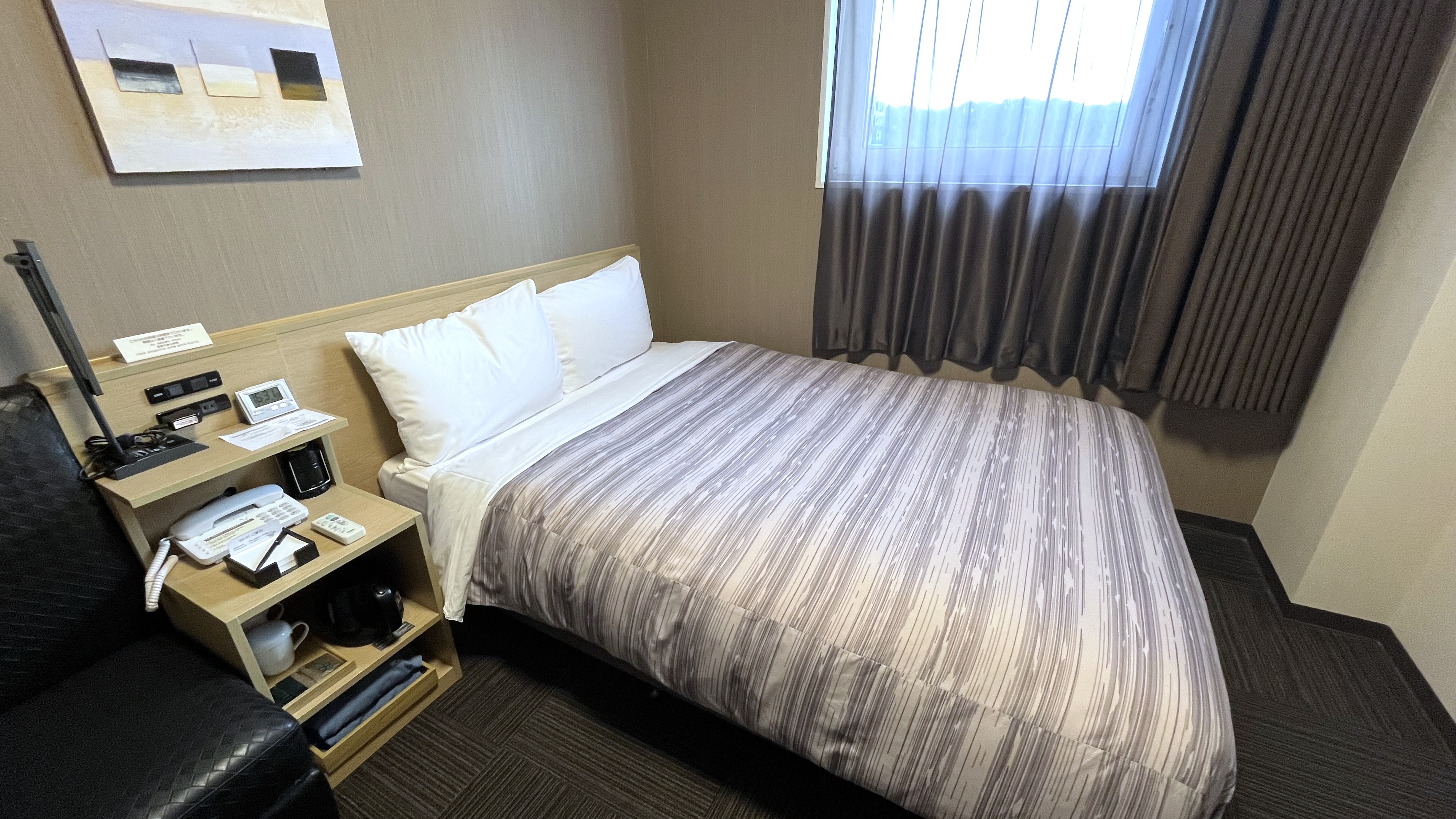 スタンダードセミダブルルーム