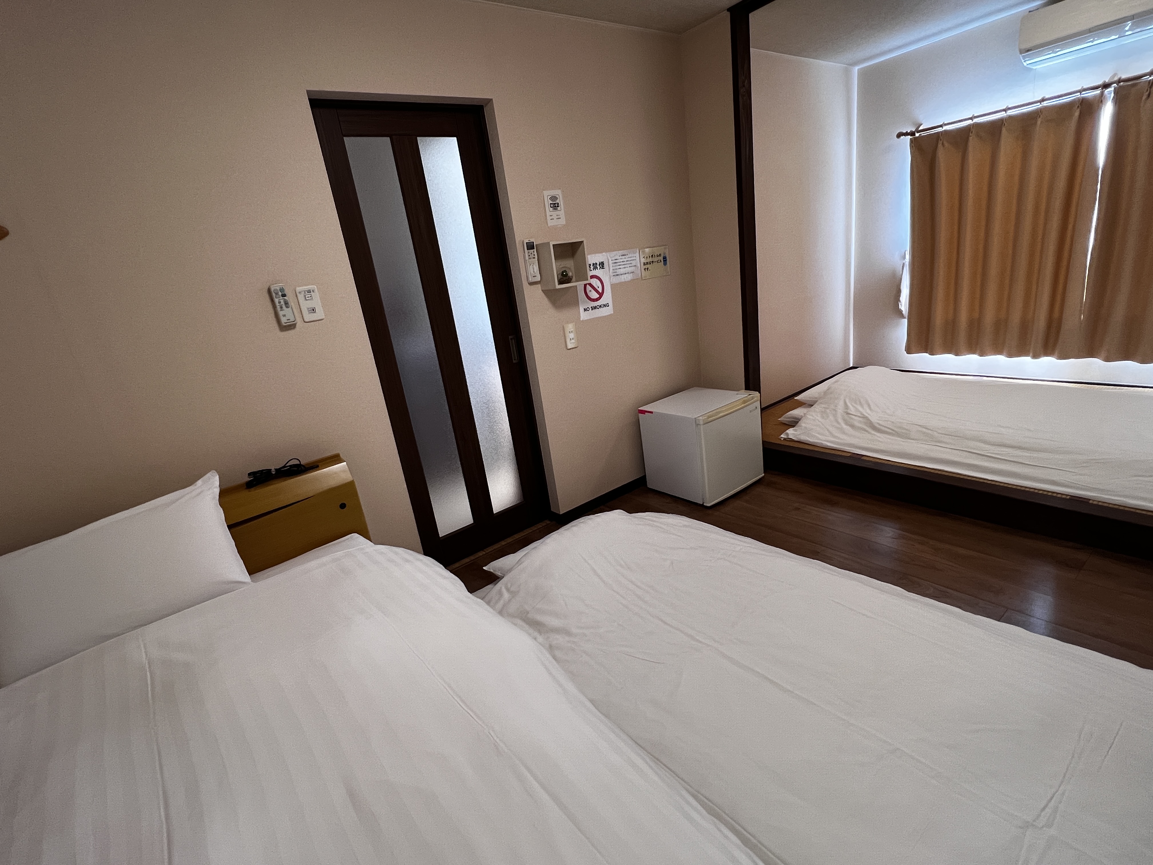 小部屋　客室　(畳３畳スペース付)