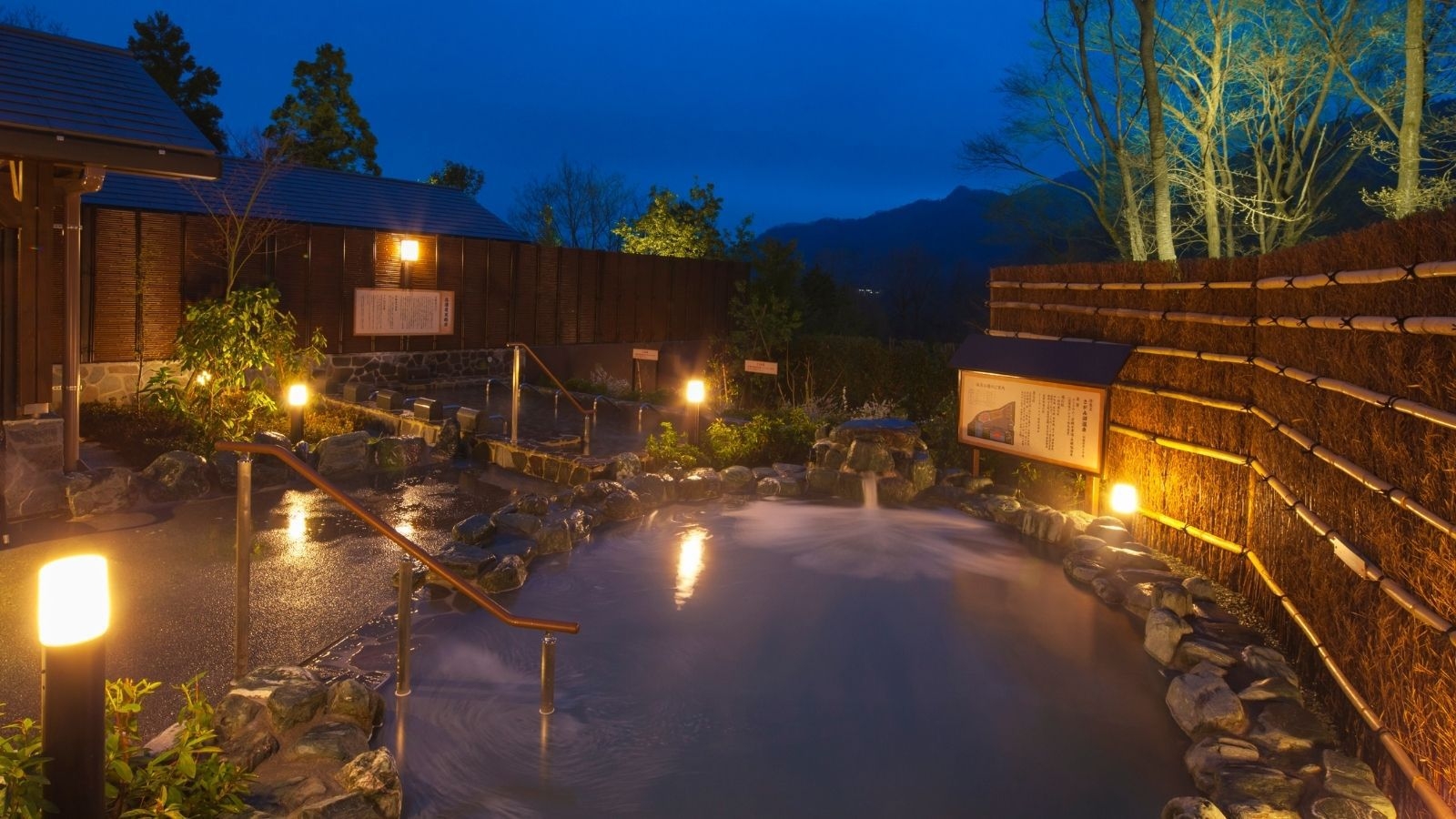 【期間限定】さがみ湖温泉うるり入り放題！（宿泊、朝食、うるり温泉入り放題券、遊園地入園2日分）