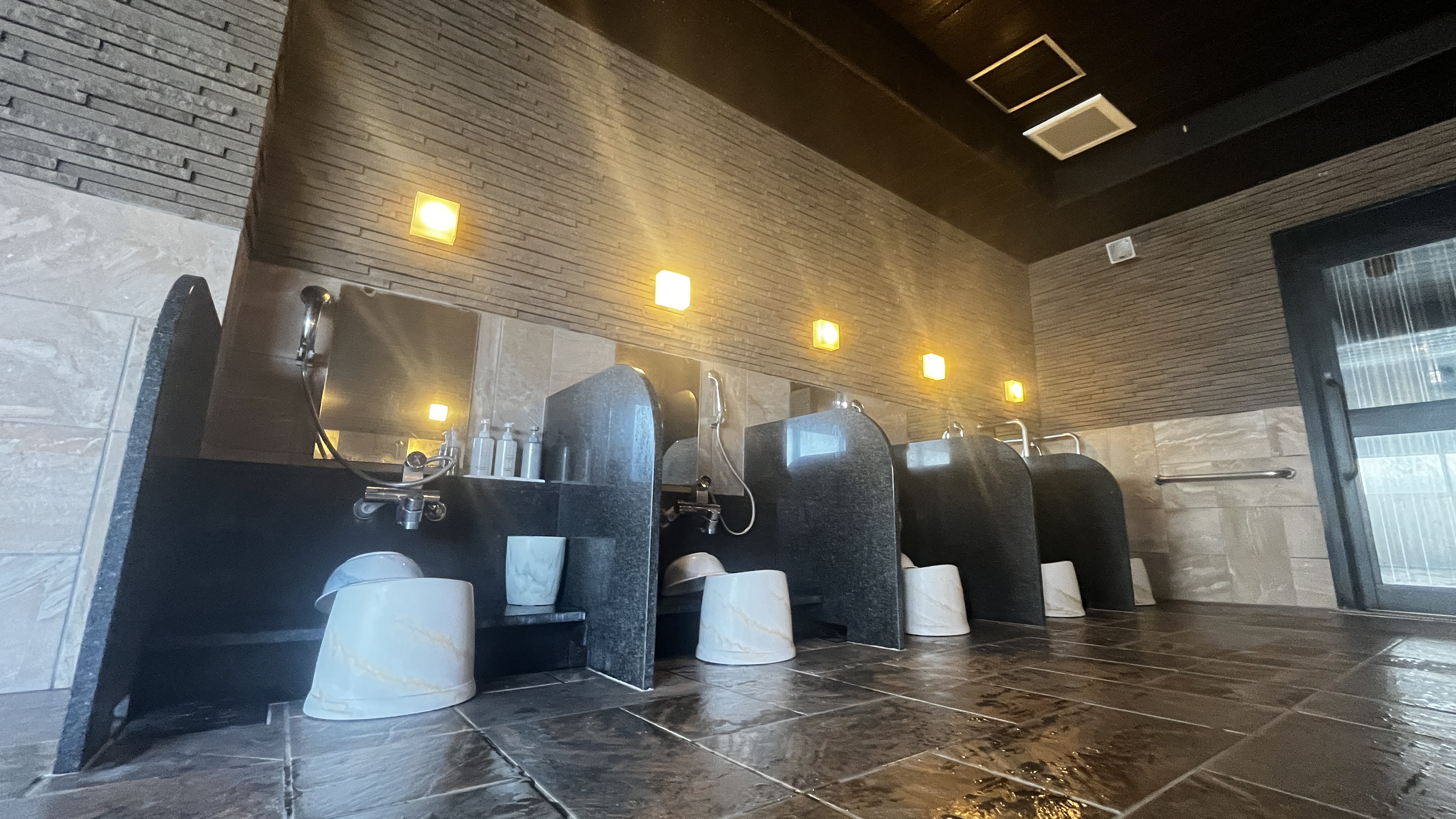 ◇女性大浴場　洗い場