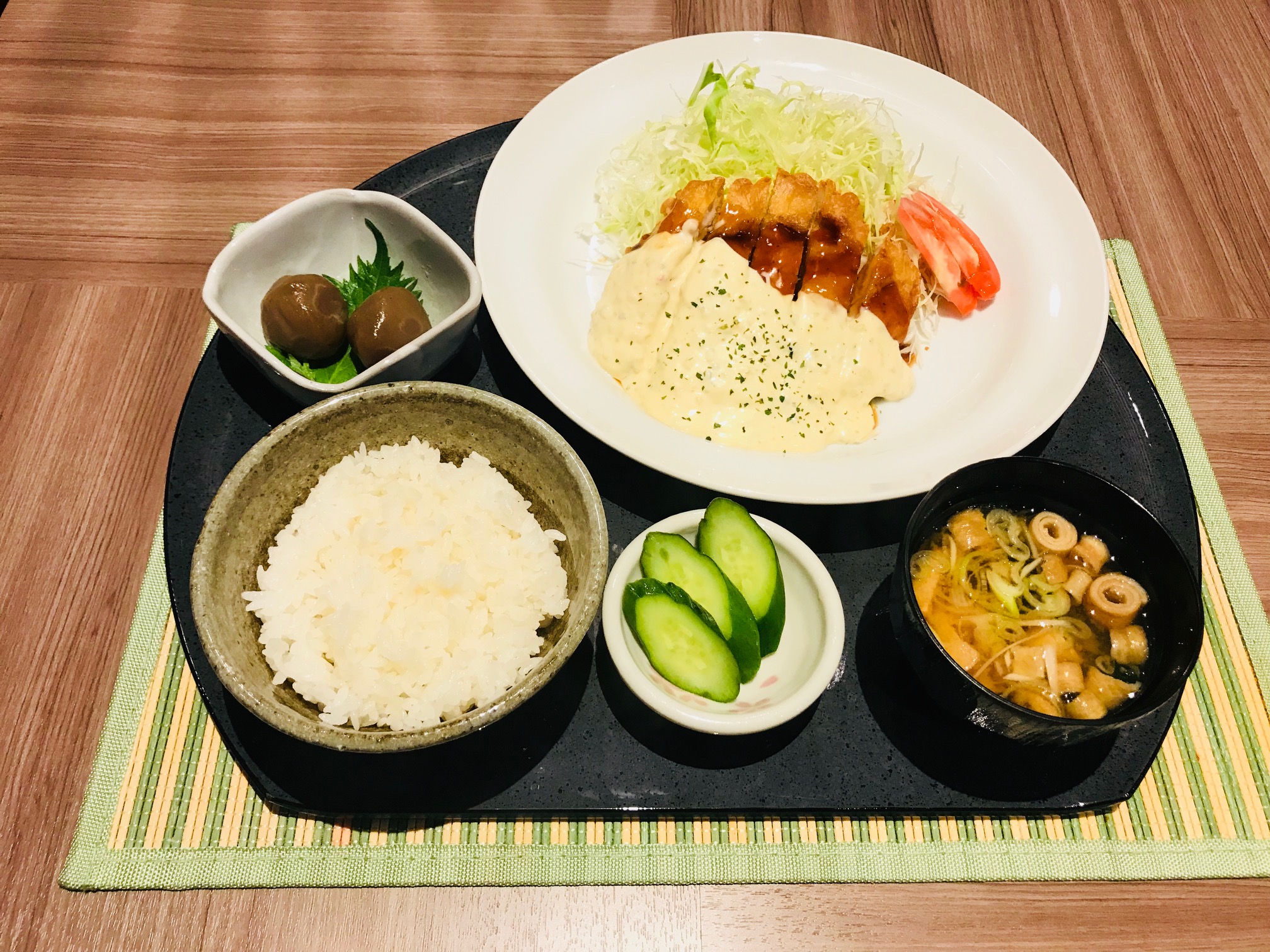 ■夕食付プランの一例■～タルタルソースがたっぷりチキン南蛮定食～