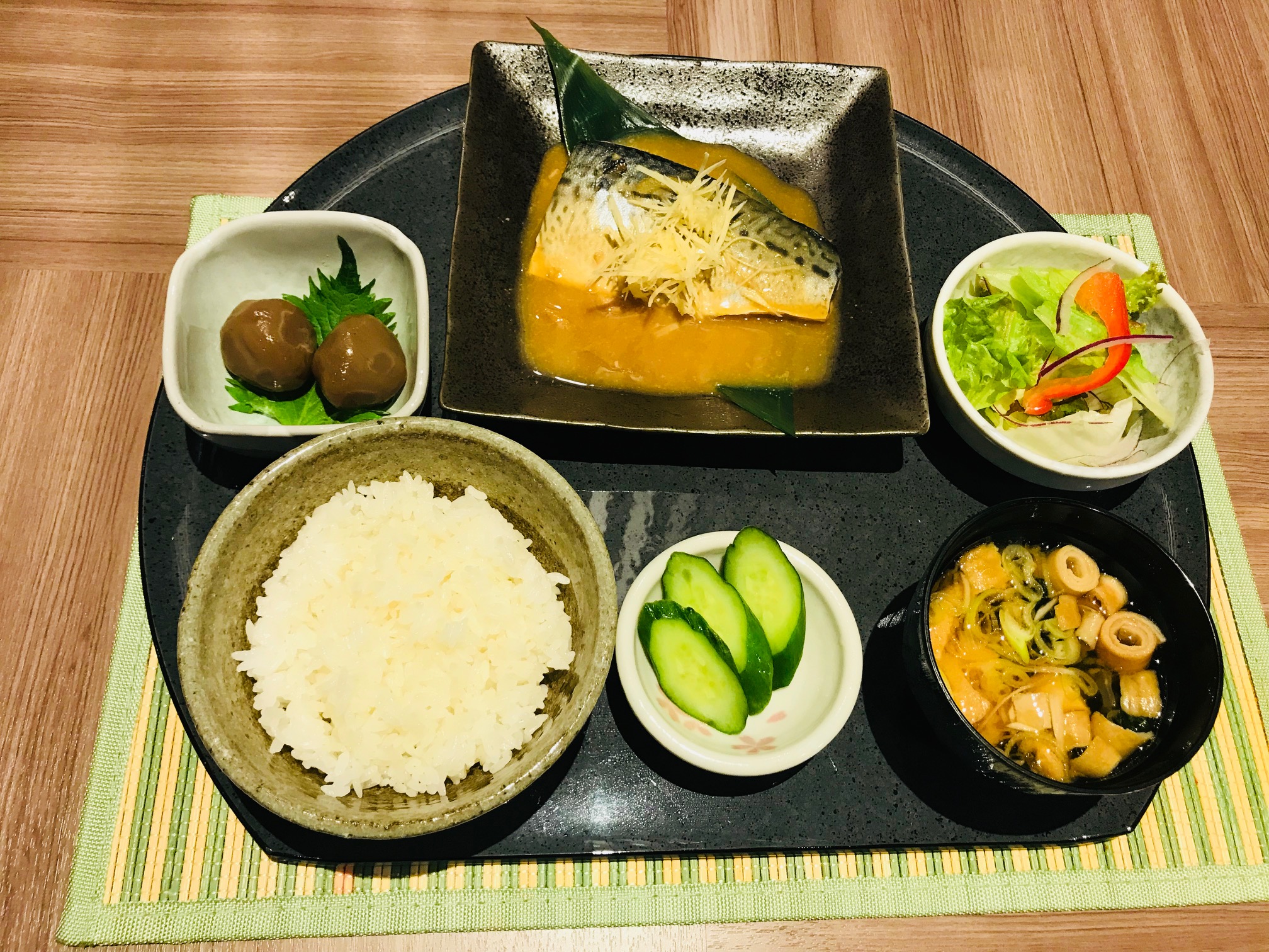 ■夕食付プランの一例■～サバ味噌定食～