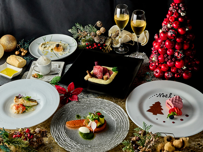 【夕食１７：３０】きらめく夜景のレストランで楽しむクリスマスディナーフルコースプラン／夕朝食付