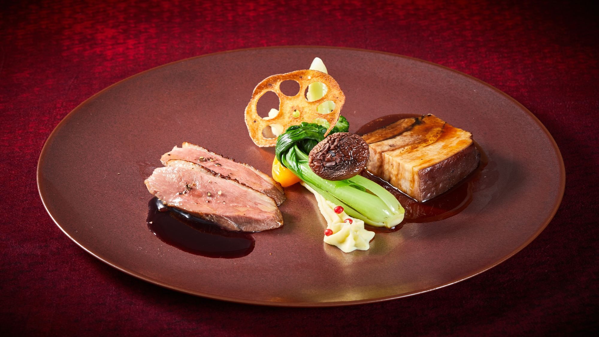 【期間限定】クリスマス限定ディナーコース☆ラグジュアリーホテルで過ごす特別な日（夕朝食付）