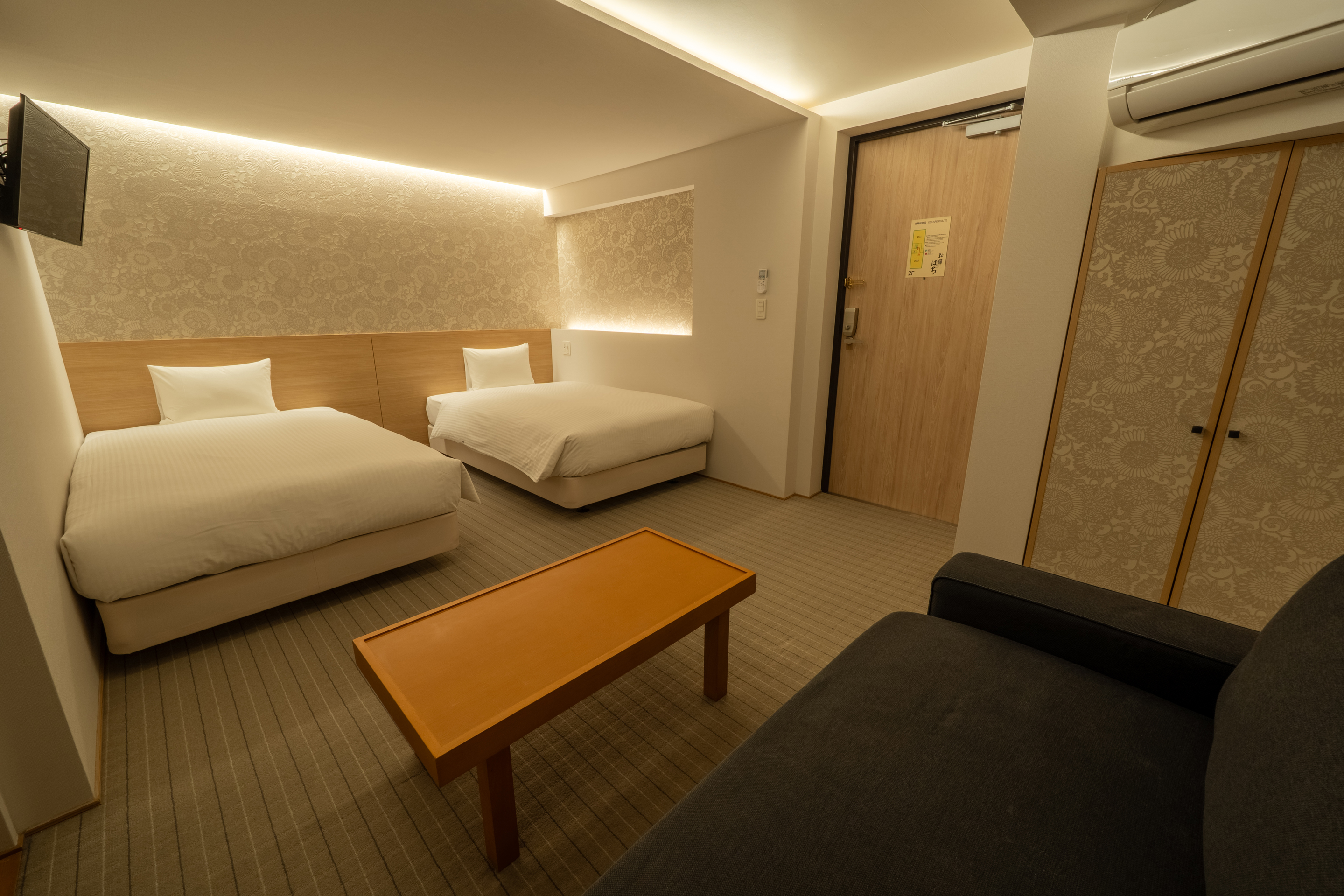 Hachi Inn　デラックストリプル部屋