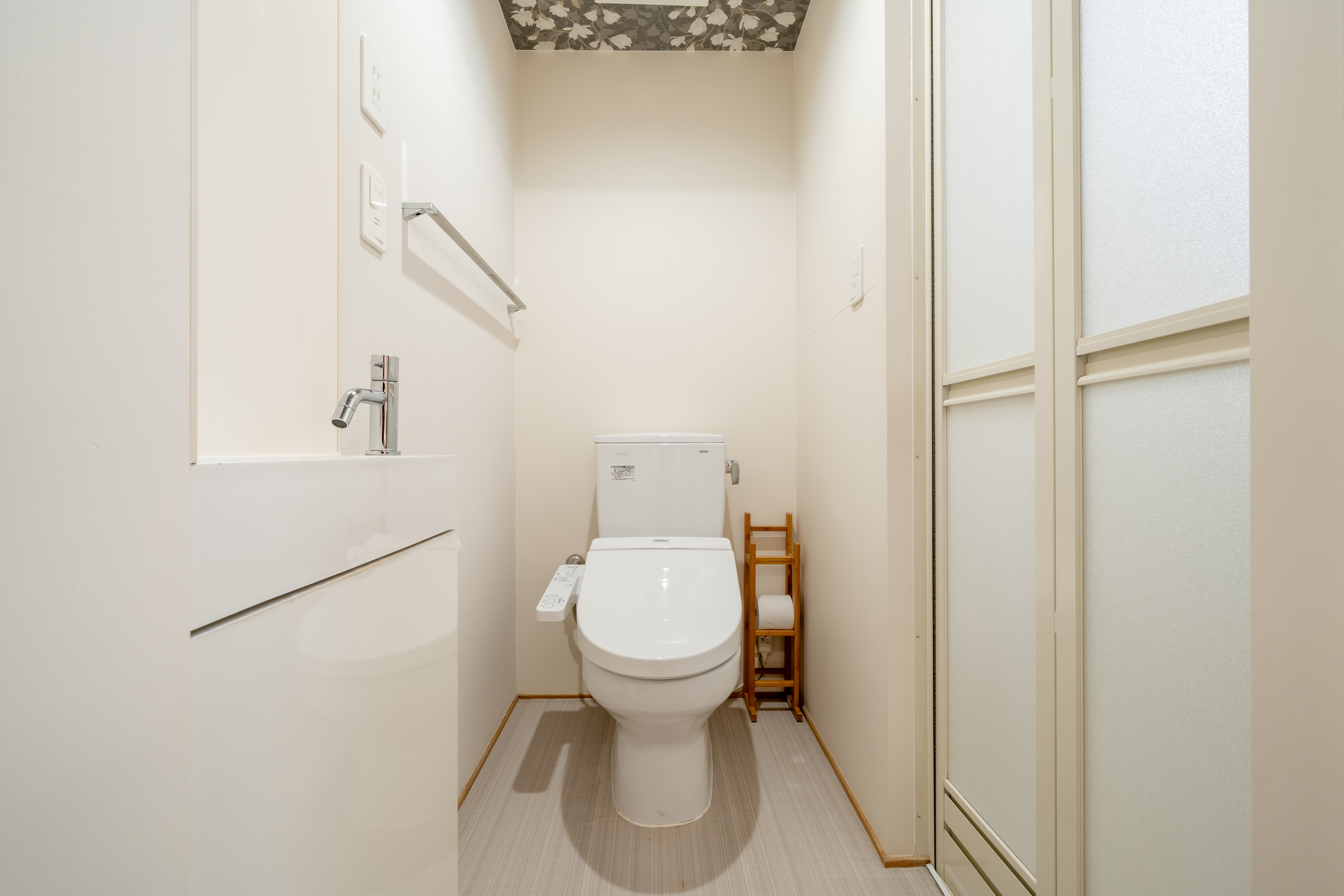 Hachi Inn　スタンダードツインのトイレ