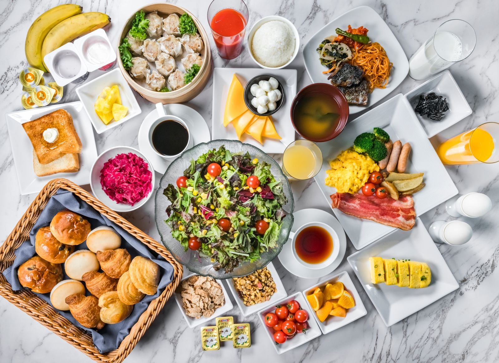 【タイムセール】期間限定20％OFF！駅チカ 地下鉄「丸太町駅」から徒歩1分♪ ＜朝食付き＞