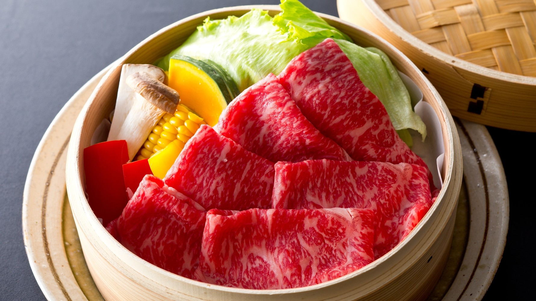 冬の贅沢晩餐〜ビュッフェ×和牛蒸籠蒸しで味わう極上のひととき〜